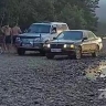 "Ни стыда, ни совести": автомобилист на Сахалине прокатился по озеру, где играли дети