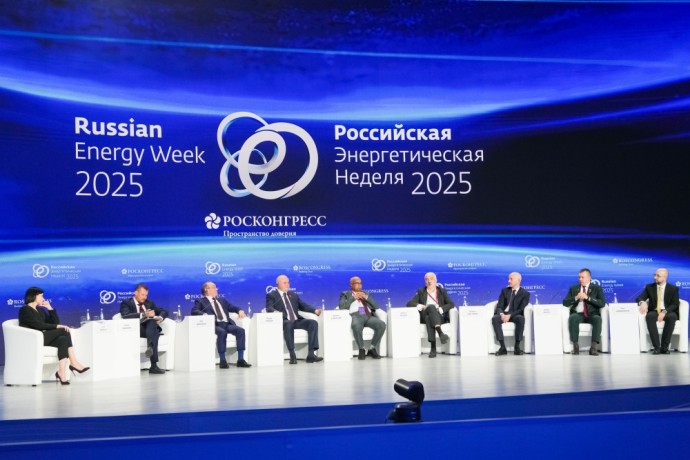 Подготовку кадров для энергетики будущего обсудили на РЭН-2025 Подготовку кадров для энергетики будущего обсудили на РЭН-2025