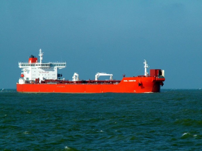 Танкер-призрак: Франция задержала судно с российской нефтью