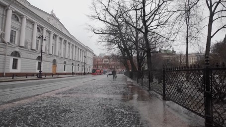 В Петербурге объявили «желтый» уровень погодной опасности из-за гололеда 18 ноября