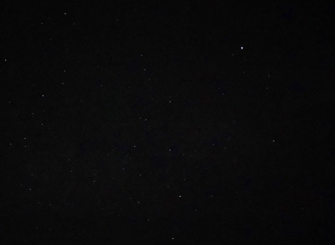 Фрагменты метеорита, разрушившегося над Новгородской областью, могли долететь до М-11