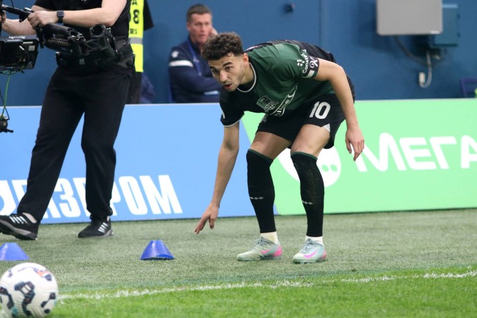 Агент Барбоза назвал итальянские команды, которые интересуются Сперцяном