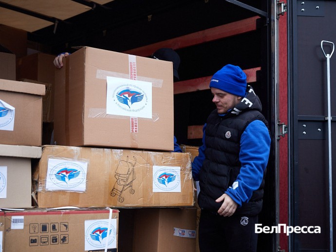 В Белгород доставили очередной гуманитарный груз из Москвы