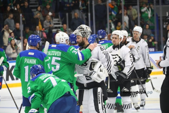 Хоккеисты «Салавата Юлаева» провели поединок с «Трактором» самоотверженно Хоккеисты «Салавата Юлаева» провели поединок с «Трактором» самоотверженно