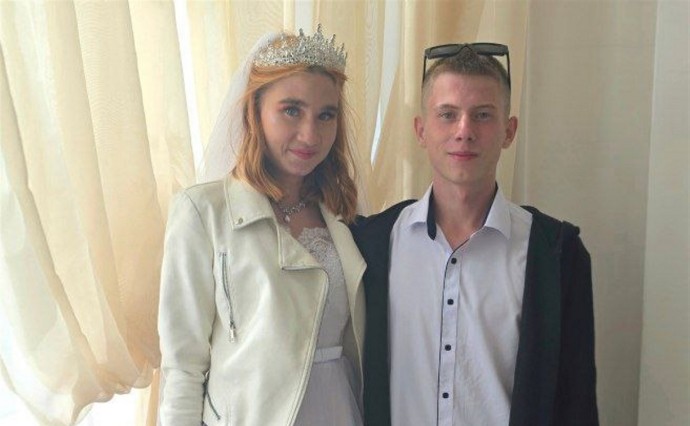 В ЗАГСе Сахалинской области прошли торжественные регистрации браков в красивую дату 10.10.2025