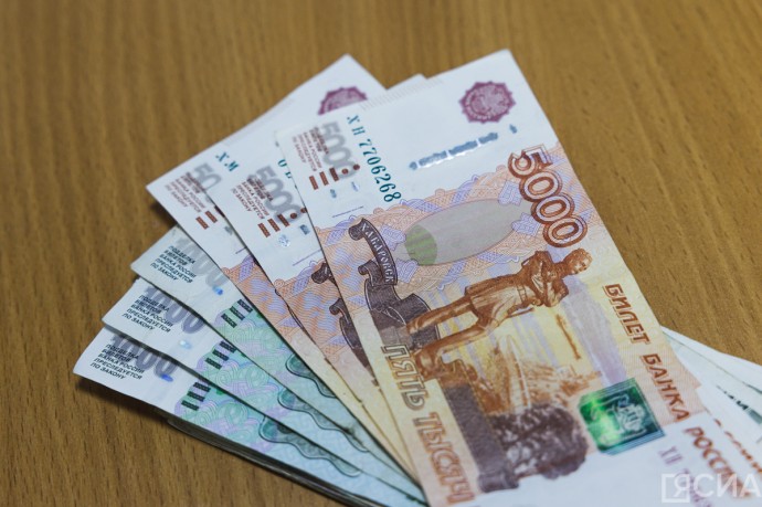 Более 5 млрд рублей направил Минтруд Якутии на поддержку семей с детьми в 2025 году