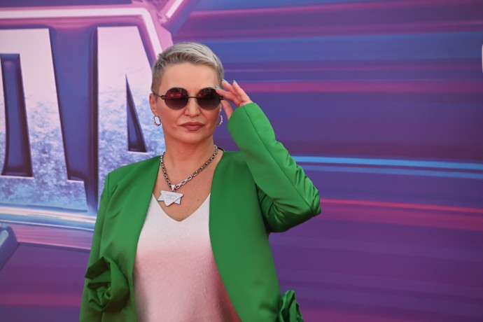 Заслуженная артистка России Катя Лель рассказала об НЛО в центре Москвы