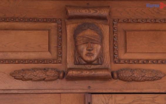 В курском минобре заверили в отсутствии руководителей и педагогов с судимостью В курском минобре заверили в отсутствии руководителей и педагогов с судимостью