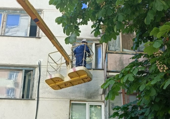 Пензенские спасатели помогли полицейским попасть в квартиру на улице Ворошилова