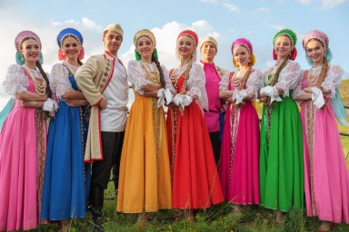 Ансамбль народного танца имени Игоря Моисеева выступил на фестивале «Ночь в Дивногорье»