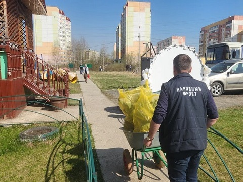 Более 60 елей высадили в Саранске в рамках акции по озеленению