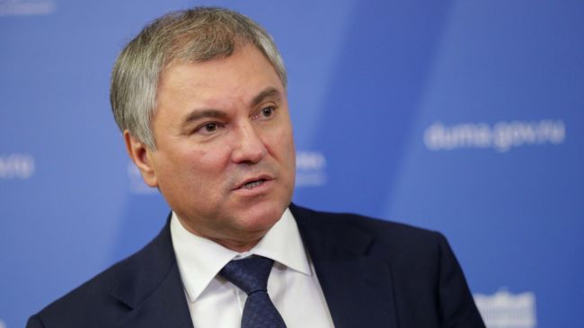 Володин прибыл в Пекин с визитом