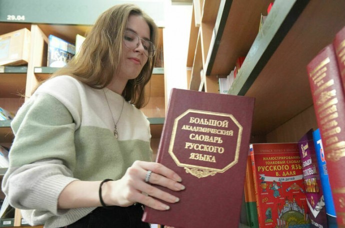 Почему слово «артиллерия» Петр I писал восьмью способами