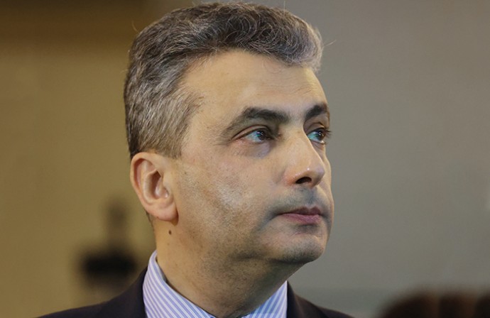 Суд Пскова назначил домашний арест политику Льву Шлосбергу