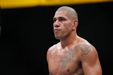 Алекс Перейра высказался о возможном поединке против Джейка Пола