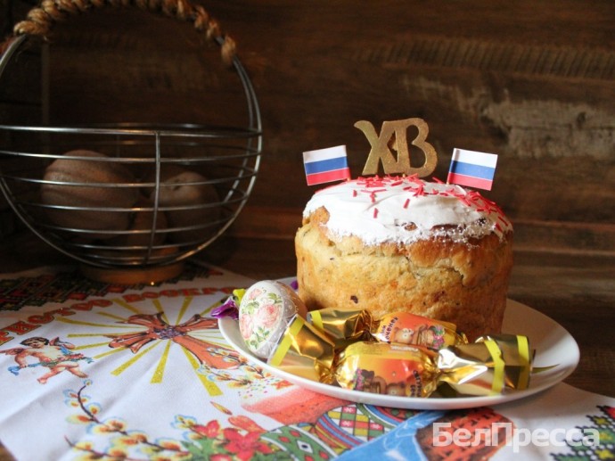 Волонтёры из Белгорода для бойцов СВО пекут нежные пасхи и готовят ароматные куличи