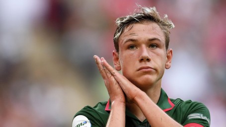 В "Милане" отреагировали на информацию об интересе к Алексею Батракову