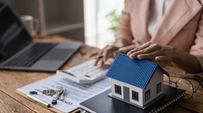 Нотариус пояснил риски при покупке жилья, доставшегося хозяину в подарок Нотариус пояснил риски при покупке жилья, доставшегося хозяину в подарок