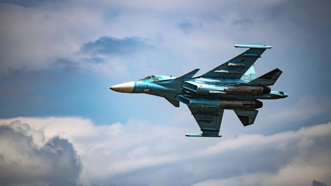 Экипаж Су-34 нанес удар по пункту управления дронами ВСУ в Курской области
