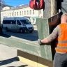 На проспекте Ленина в Туле убирают защитные коробы, в которых растут липы