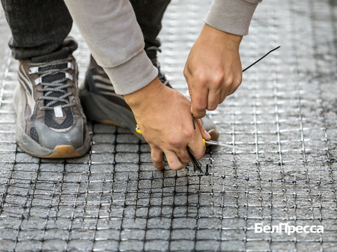 Гладков: «145 жилых домов и соцобъектов закрыли антидроновыми сетями в приграничье» Гладков: «145 жилых домов и соцобъектов закрыли антидроновыми сетями в приграничье»