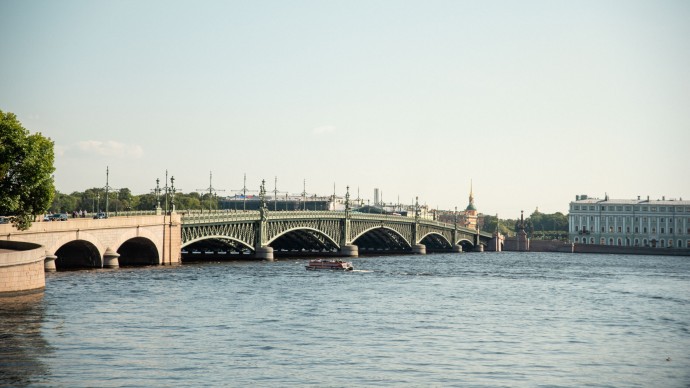 10 комплексов автоматической фиксации нарушений появятся на реках и каналах Петербурга