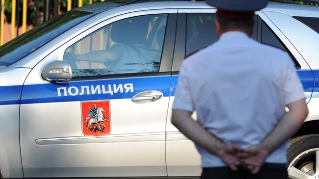 В Петербурге мужчина выстрелил в женщину из лука