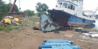 За залитый нечистотами двор в Астрахани «Астрводоканал» заплатит 11 млн. рублей