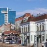 Черный дым повсюду. В центре Владивостока загорелся бар