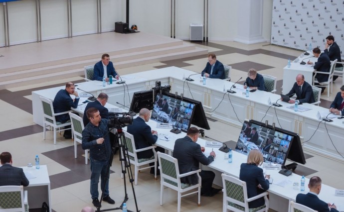 К 1 июня на юге Сахалина завершат ямочный ремонт дорог