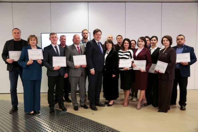 В Санкт-Петербурге обсудили роль исторического просвещения и патриотического воспитания в профилактике девиантного поведения В Санкт-Петербурге обсудили роль исторического просвещения и патриотического воспитания в профилактике девиантного поведения