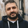 «Я не отказываюсь от своей позиции» — Сарик Андреасян после скандала со студентами киношколы