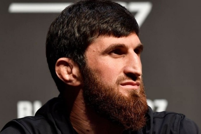 Анкалаев обратился к болельщикам после поражения от Перейры: "Тем, кто остался рядом – спасибо"