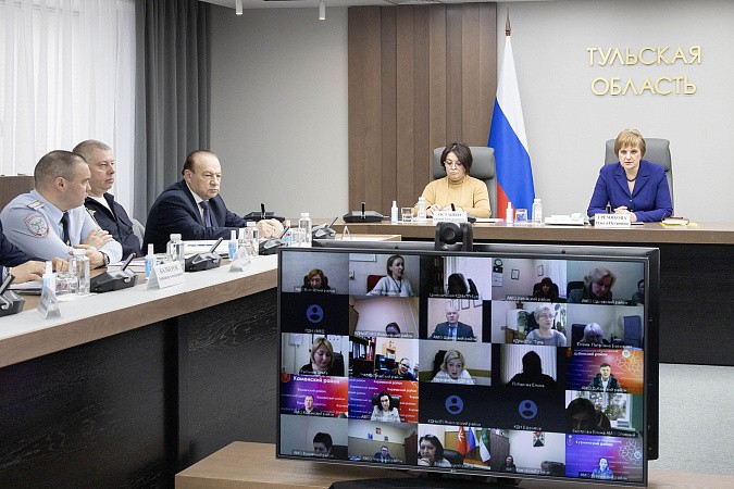 В правительстве региона обсудили вопросы безопасности детей в интернете