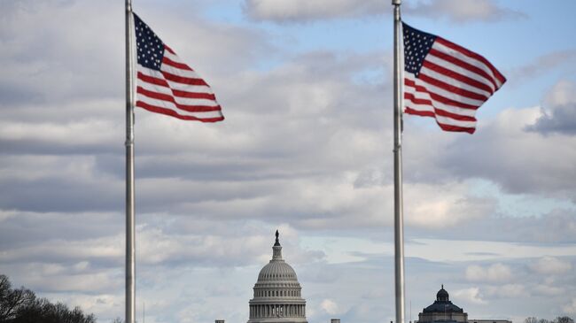 Конгрессвумен Грин заявила об ослаблении доллара