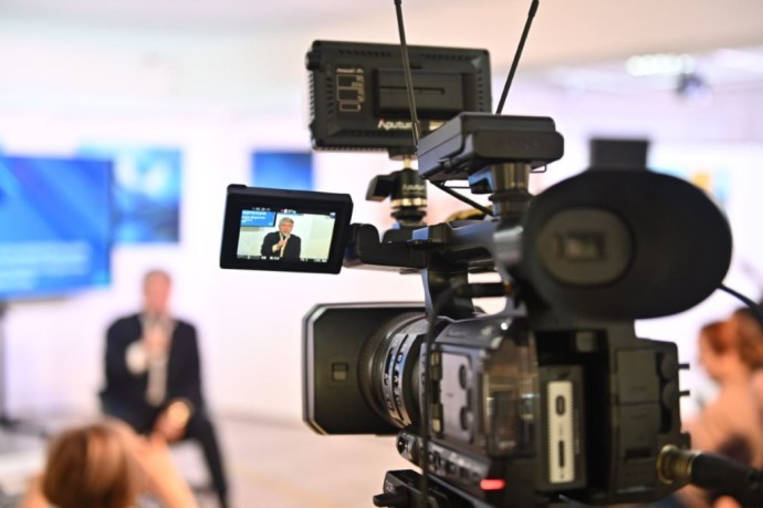 На прямую линию главы Бурятии поступило уже более 600 вопросов На прямую линию главы Бурятии поступило уже более 600 вопросов