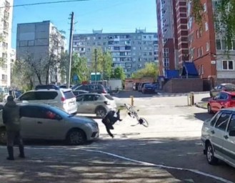В Уфе мальчика на велосипеде сбила машина
