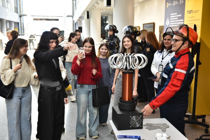 Продолжительность Недели промышленности Ярославской области будет увеличена Продолжительность Недели промышленности Ярославской области будет увеличена