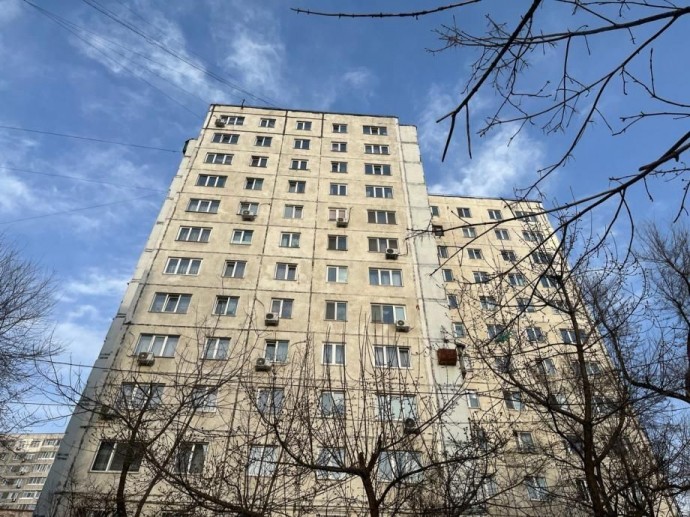 «Паразитируют на соцпрограммах»: в Госдуме предложили запретить выдачу жилья мигрантам