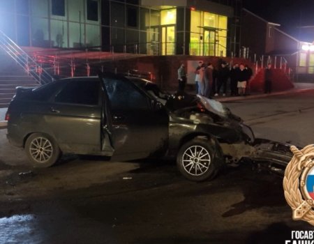 19-летняя жительница Башкирии погибла, врезавшись на авто в опору ЛЭП