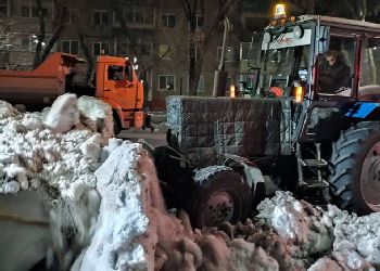 В центре Благовещенска будут чистить дороги, в микрорайоне — открывать ливневки