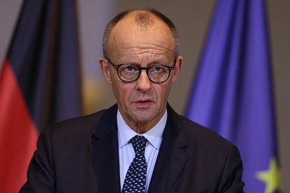 «Перегнул палку». Мерц пытается сделать Германию вновь великой. Что мешает ему достичь лидерства в ЕС и мире?