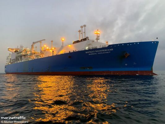 Калининграду подвезли свежего СПГ: транзит через Литву остановили