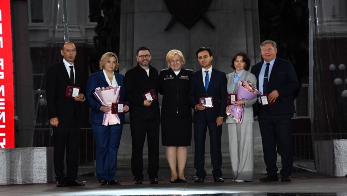 Минобороны РФ наградило деятелей культуры Башкирии Минобороны РФ наградило деятелей культуры Башкирии