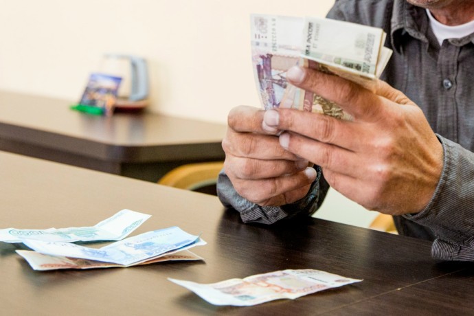 Житель Ярославля отдал мошенникам около 9,5 млн рублей