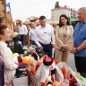 Радий Хабиров побывал на необычной выставке