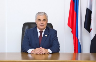 Поздравление Председателя Госсобрания Мордовии Владимира Чибиркина с Днем государственного флага России