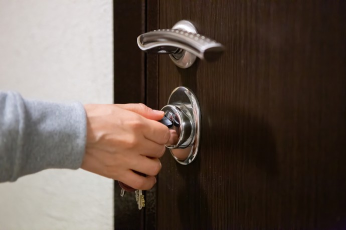 Самую маленькую квартиру в России выставили на продажу в Москве за 2,5 млн Самую маленькую квартиру в России выставили на продажу в Москве за 2,5 млн