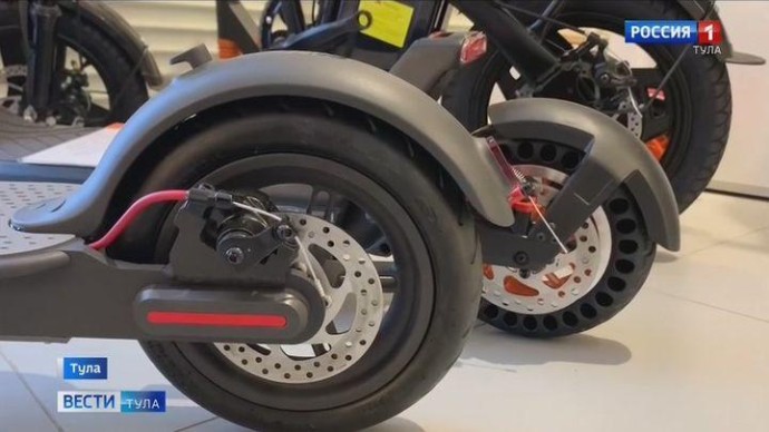 Минтранс призвал регионы развивать, а не запрещать электросамокаты Минтранс призвал регионы развивать, а не запрещать электросамокаты