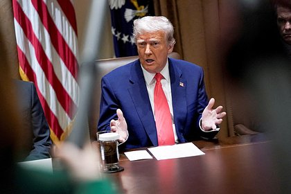 Трамп пошутил над Байденом
